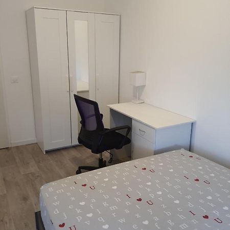 Comfy Private Room Les Ulis Exterior photo